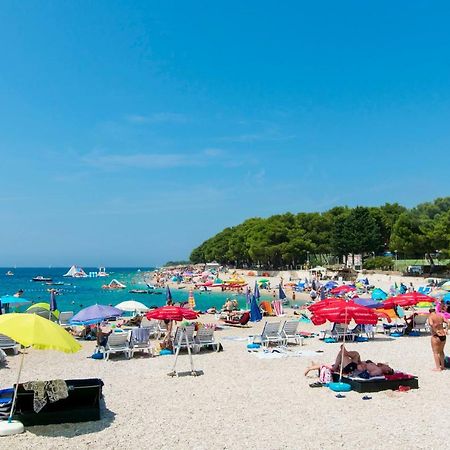 Apartments Visnja Primošten المظهر الخارجي الصورة