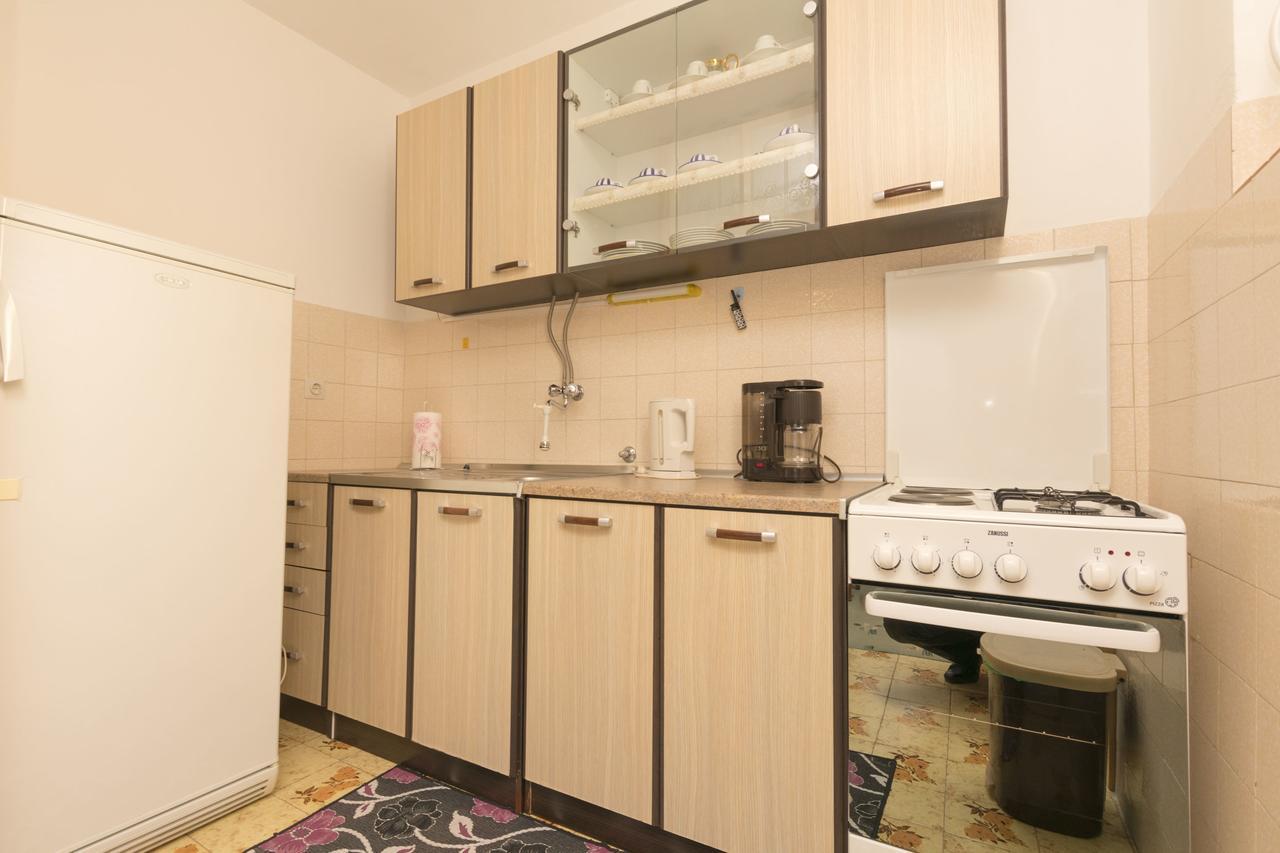 Apartments Visnja Primošten المظهر الخارجي الصورة