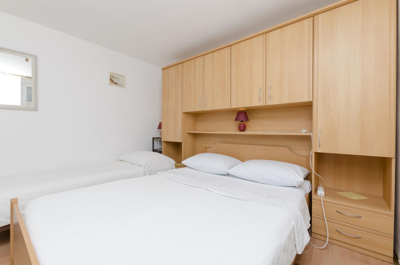 Apartments Visnja Primošten المظهر الخارجي الصورة