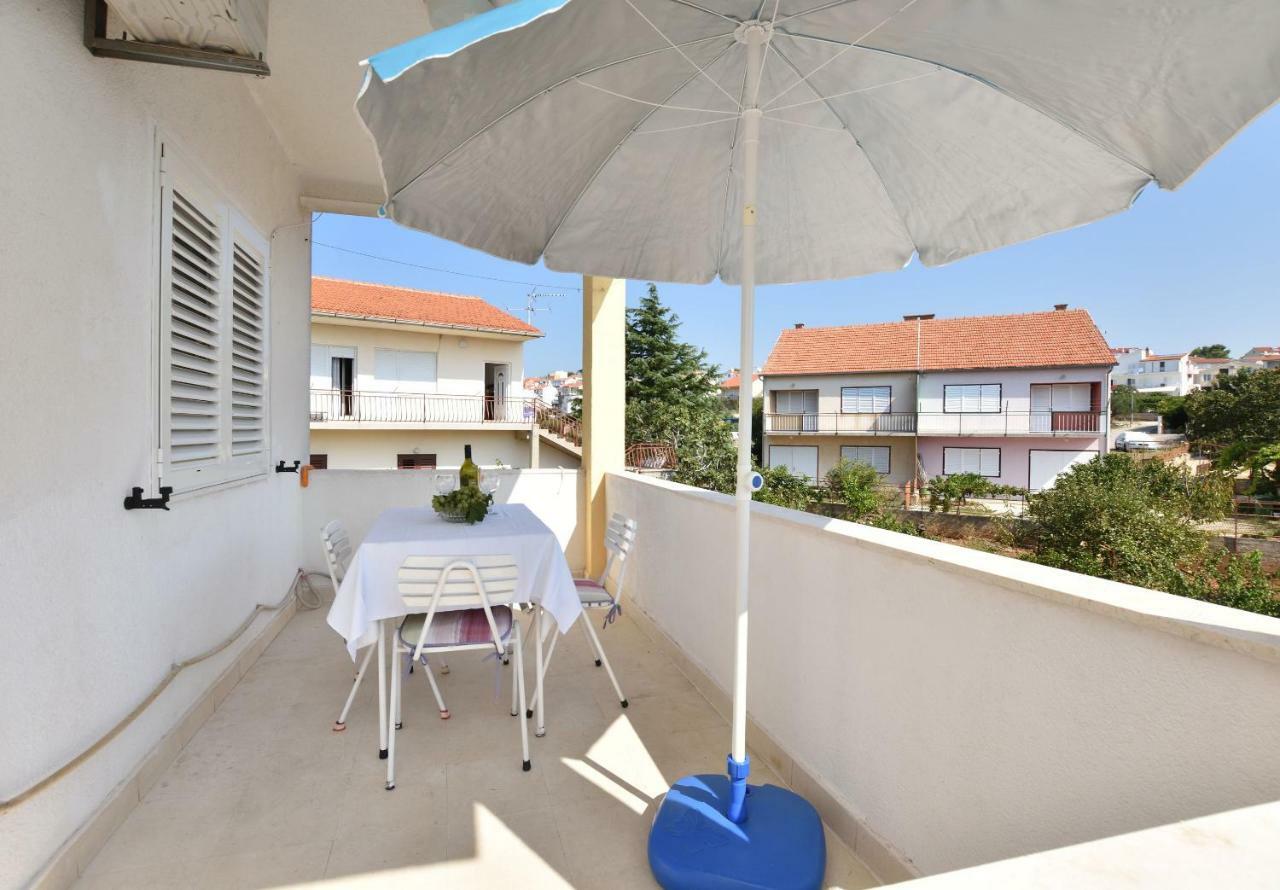Apartments Visnja Primošten المظهر الخارجي الصورة
